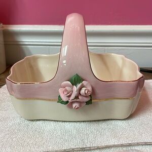 90’s Telefloral flower basket